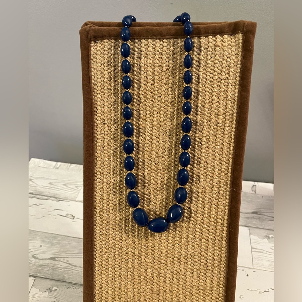 Vintage Navy Blue Lucite Beaded Necklace